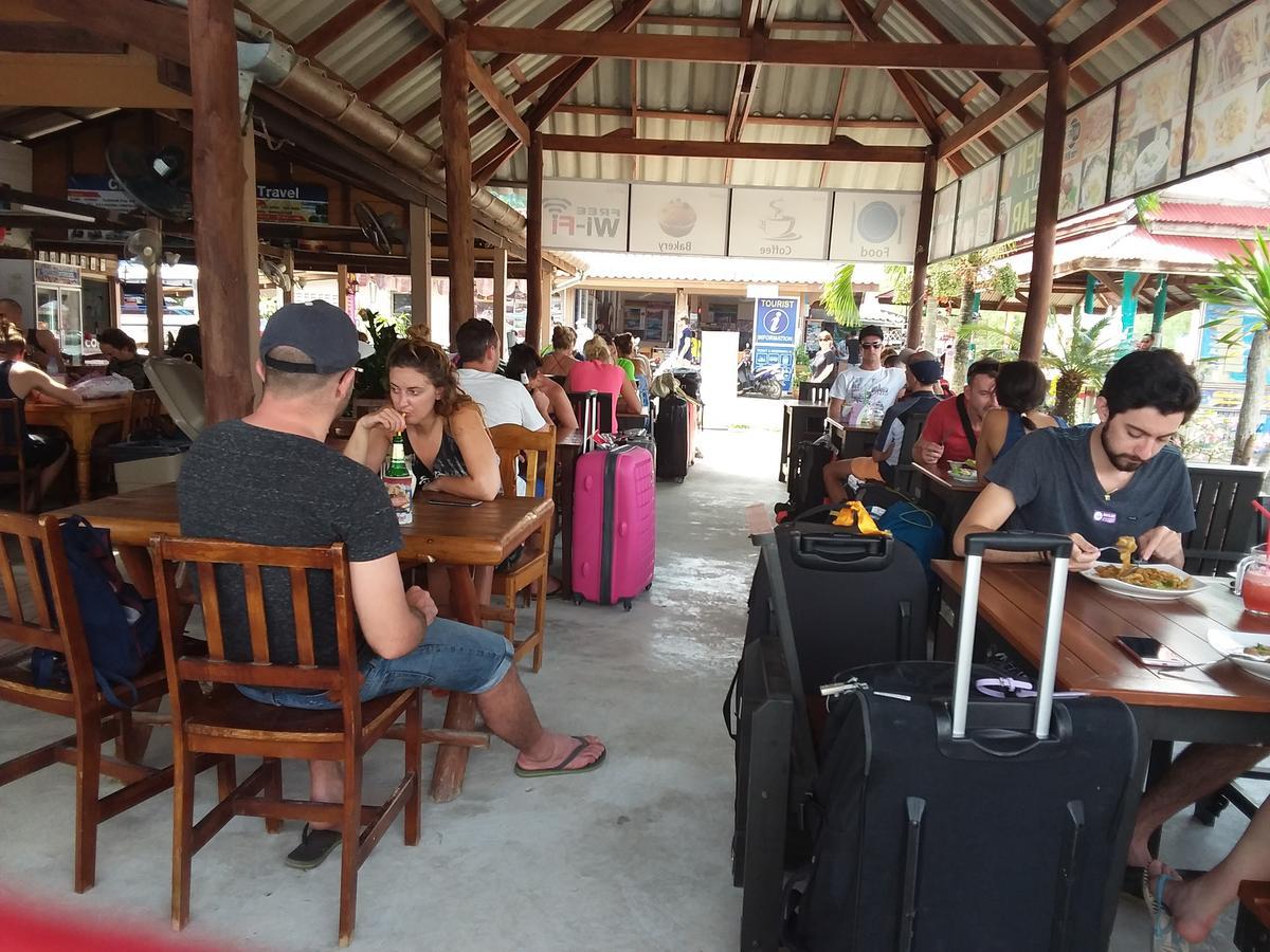 At Pier Hostel Lanta Koh Lanta Bagian luar foto