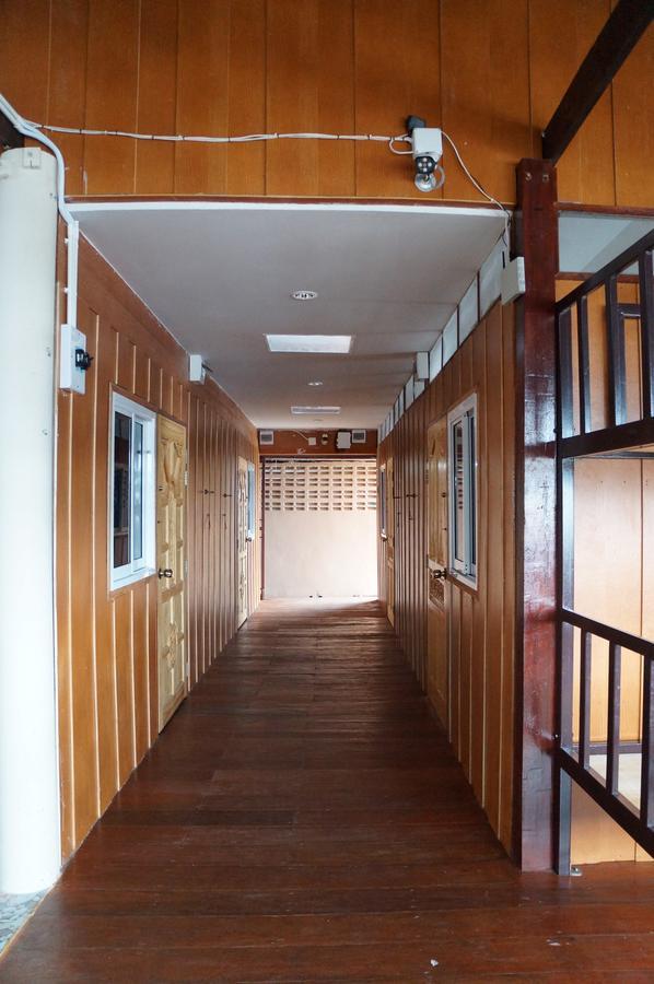At Pier Hostel Lanta Koh Lanta Bagian luar foto